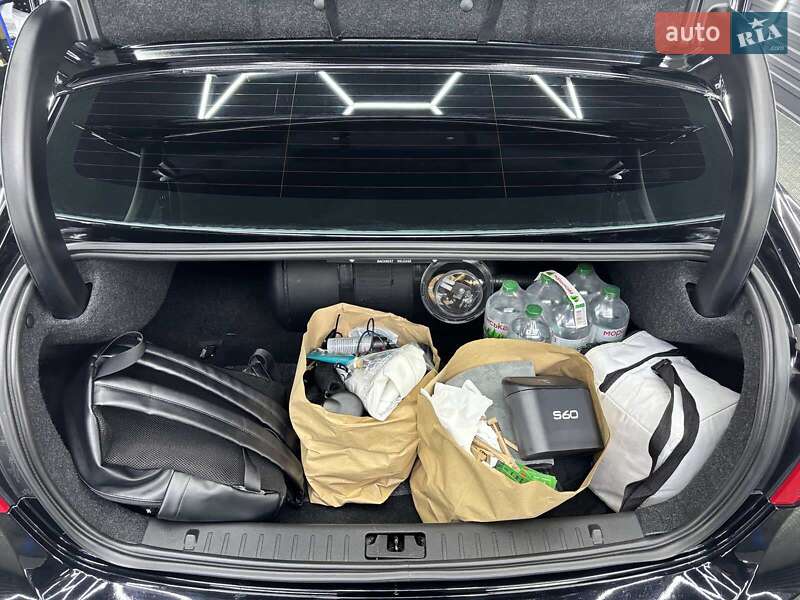 Седан Volvo S60 2013 в Києві