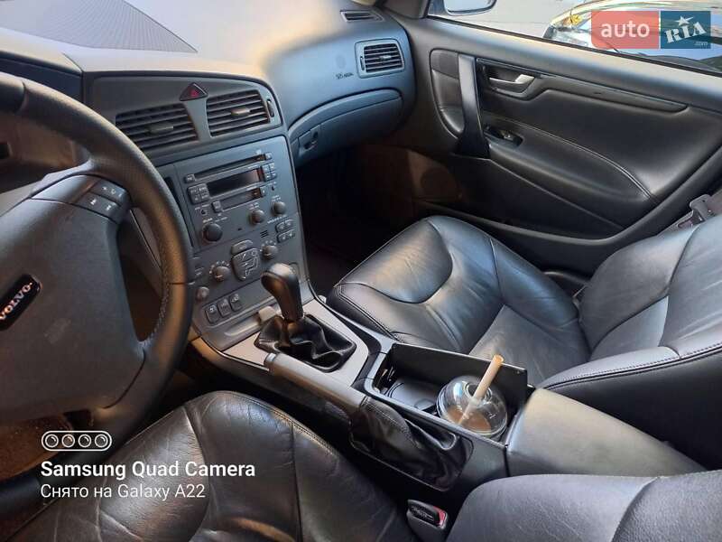 Седан Volvo S60 2002 в Бобровице