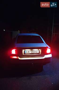 Седан Volvo S60 2002 в 