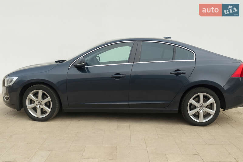 Седан Volvo S60 2016 в Броварах
