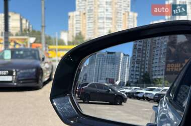 Седан Volvo S60 2019 в 