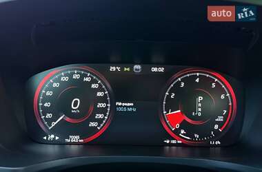 Седан Volvo S60 2019 в 