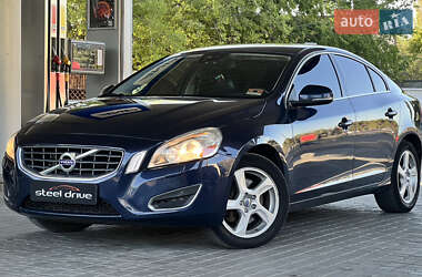 Седан Volvo S60 2012 в Николаеве
