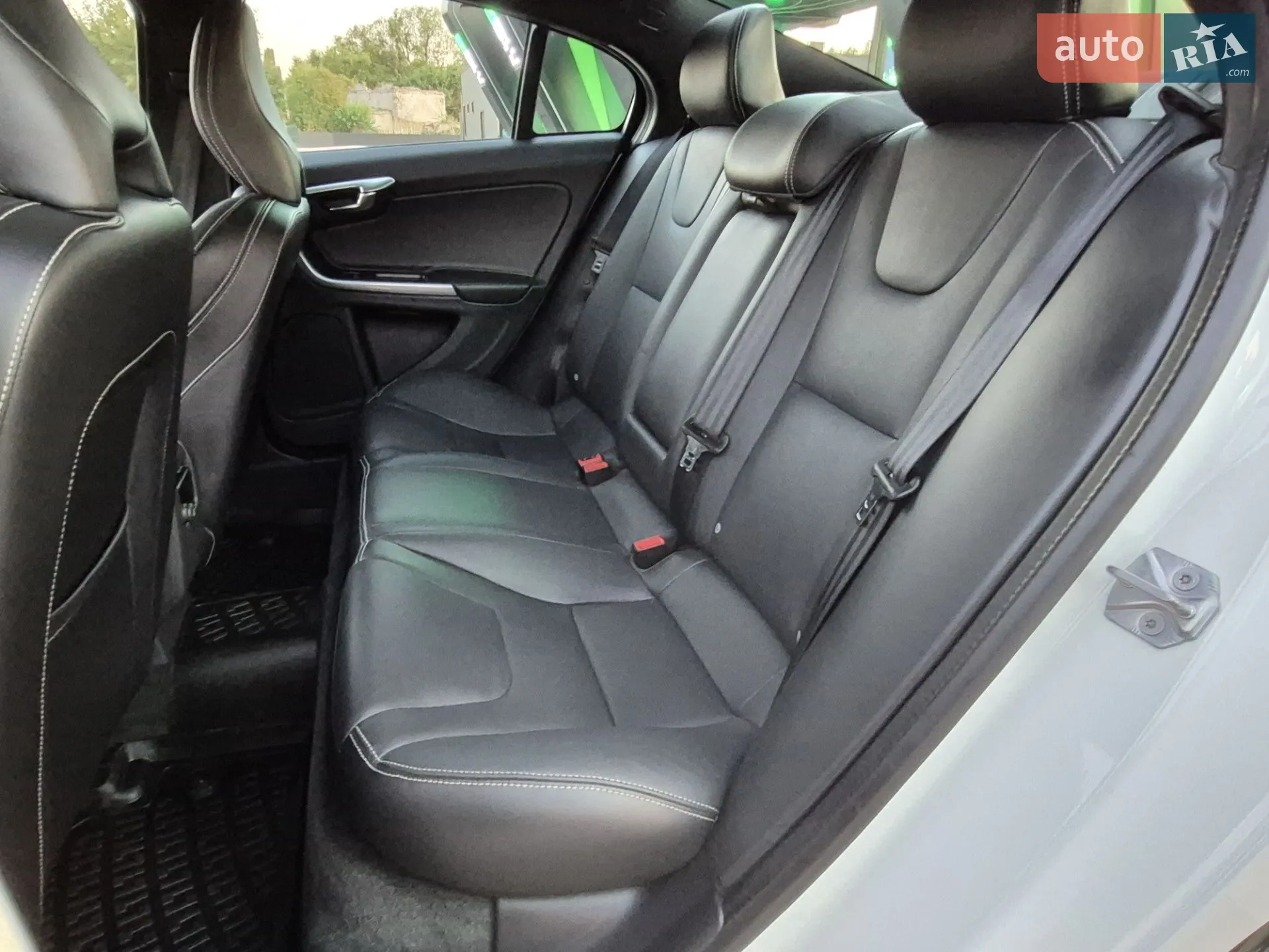 2017 Volvo S60 - мініатюра 38