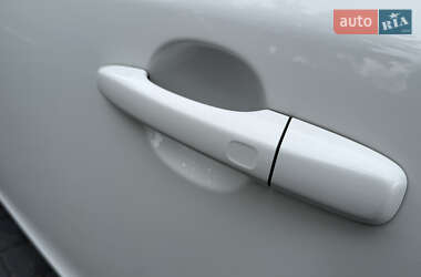 Седан Volvo S60 2013 в 