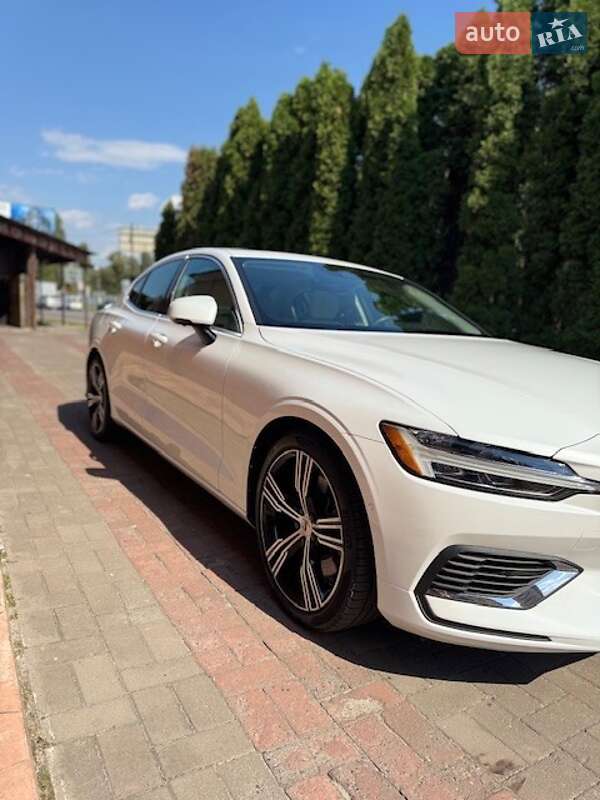 Седан Volvo S60 2020 в Києві фото 3 Седан Volvo S60 2020 в Києві
