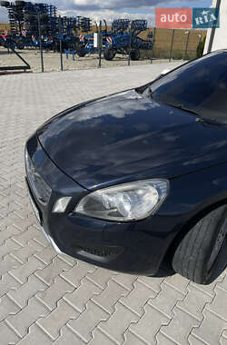 Седан Volvo S60 2011 в 