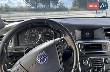 Седан Volvo S60 2011 в 