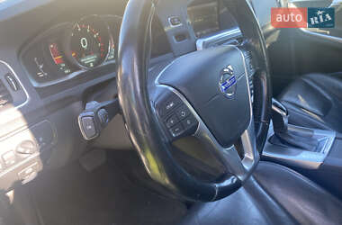 Седан Volvo S60 2013 в 