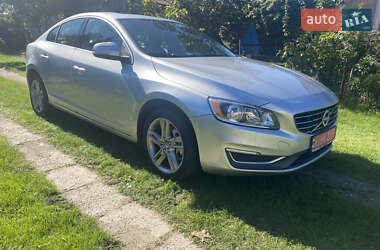 Седан Volvo S60 2013 в Луцьку