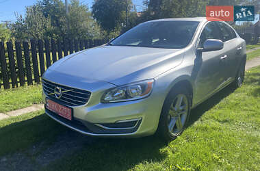 Седан Volvo S60 2013 в 