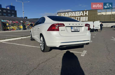 Седан Volvo S60 2016 в 
