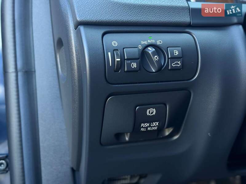 Седан Volvo S60 2013 в Ровно