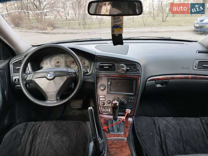 Седан Volvo S60 2006 в Киеве фото 9 Седан Volvo S60 2006 в Киеве
