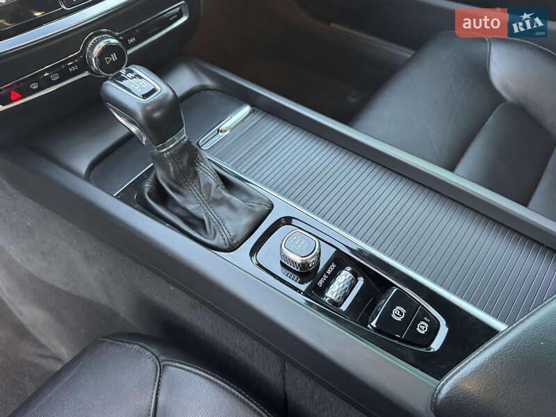 Седан Volvo S60 2020 в Луцке фото 20 Седан Volvo S60 2020 в Луцке