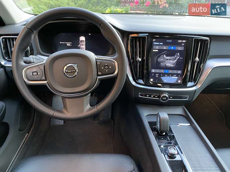Седан Volvo S60 2024 в Киеве фото 13 Седан Volvo S60 2024 в Киеве