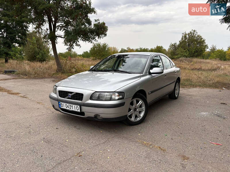 Седан Volvo S60 2002 в Лубнах