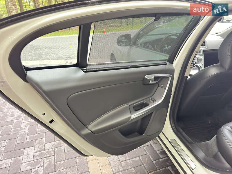 Седан Volvo S60 2017 в Луцке фото 34 Седан Volvo S60 2017 в Луцке