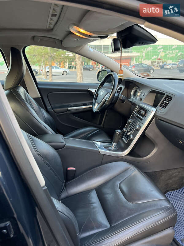 Седан Volvo S60 2012 в Николаеве фото 14 Седан Volvo S60 2012 в Николаеве