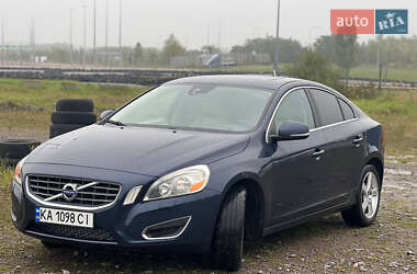 Седан Volvo S60 2011 в 