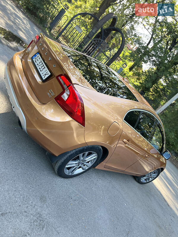Седан Volvo S60 2012 в Кривому Розі
