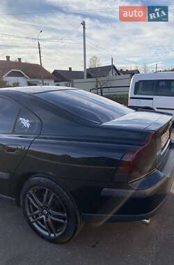 Седан Volvo S60 2004 в 