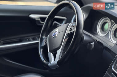 Седан Volvo S60 2011 в 