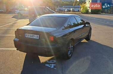 Седан Volvo S60 2000 в 