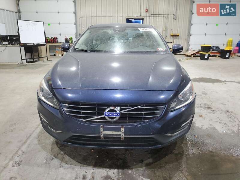 Седан Volvo S60 2014 в Черкассах