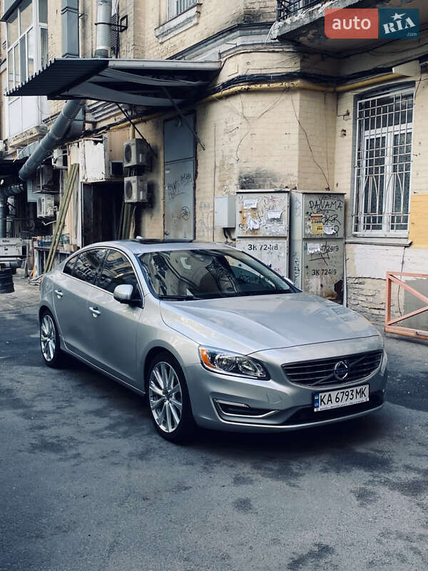 Volvo S60 2016