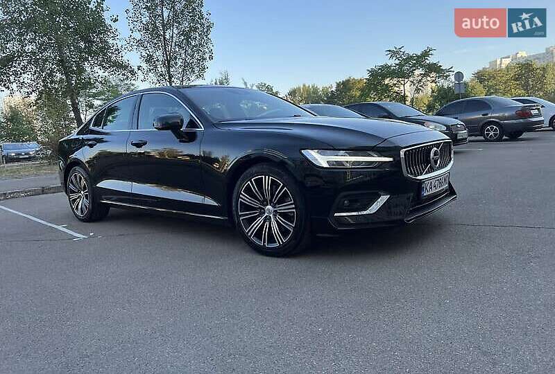 Седан Volvo S60 2019 в Києві
