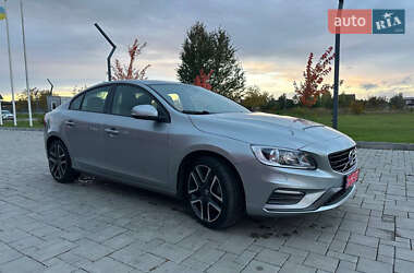 Седан Volvo S60 2017 в 