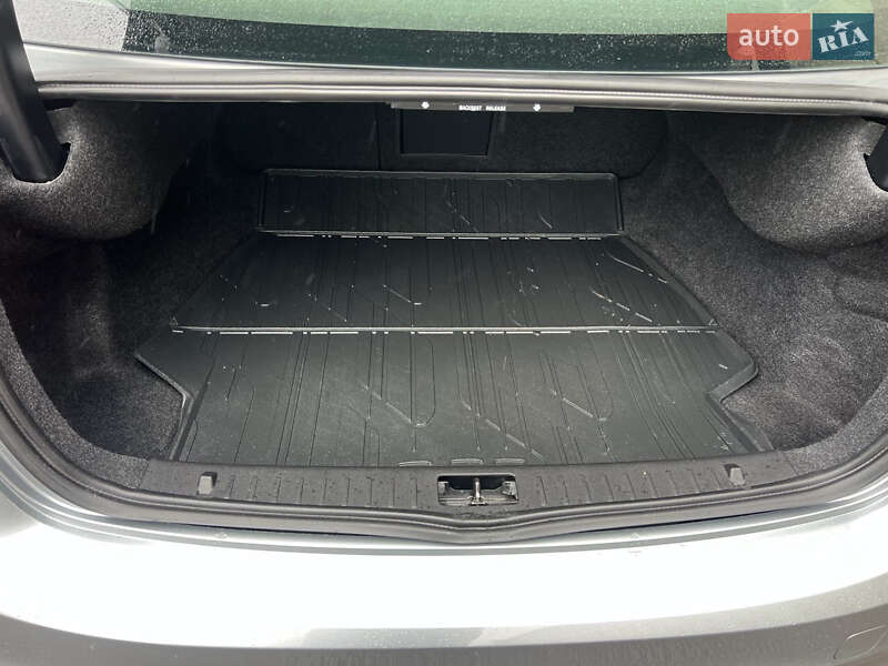 Седан Volvo S60 2017 в Рівному