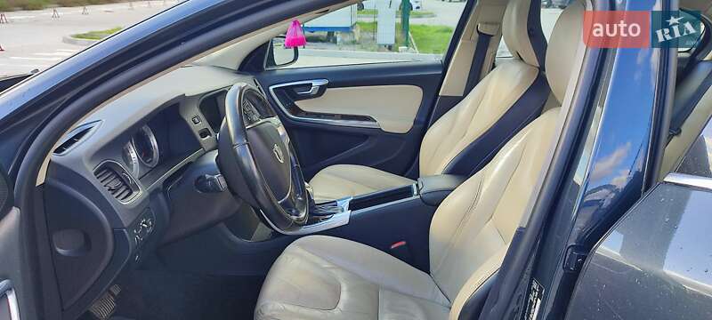 Седан Volvo S60 2012 в Львове фото 16 Седан Volvo S60 2012 в Львове