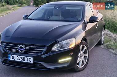 Седан Volvo S60 2013 в 