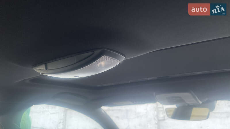 Седан Volvo S60 2014 в Здолбунове