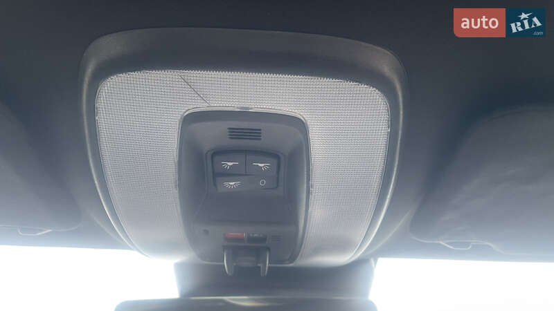 Седан Volvo S60 2014 в Здолбуніві