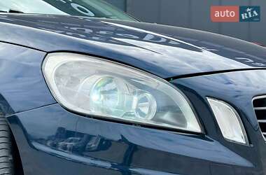 Седан Volvo S60 2012 в 