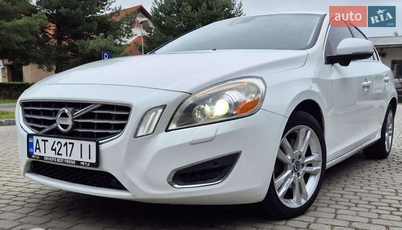 Седан Volvo S60 2012 в Івано-Франківську