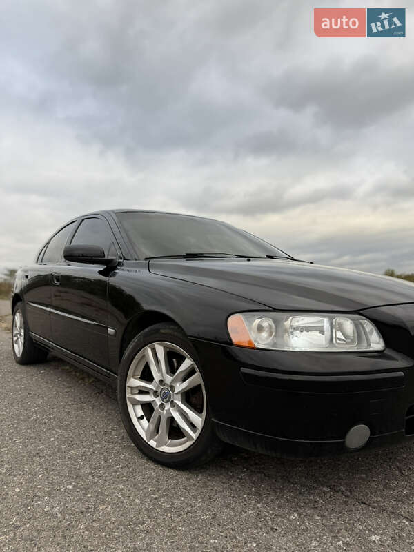 Седан Volvo S60 2005 в Одессе