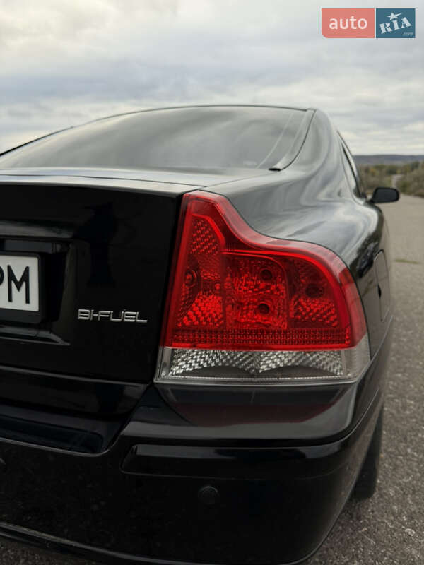 Седан Volvo S60 2005 в Одессе