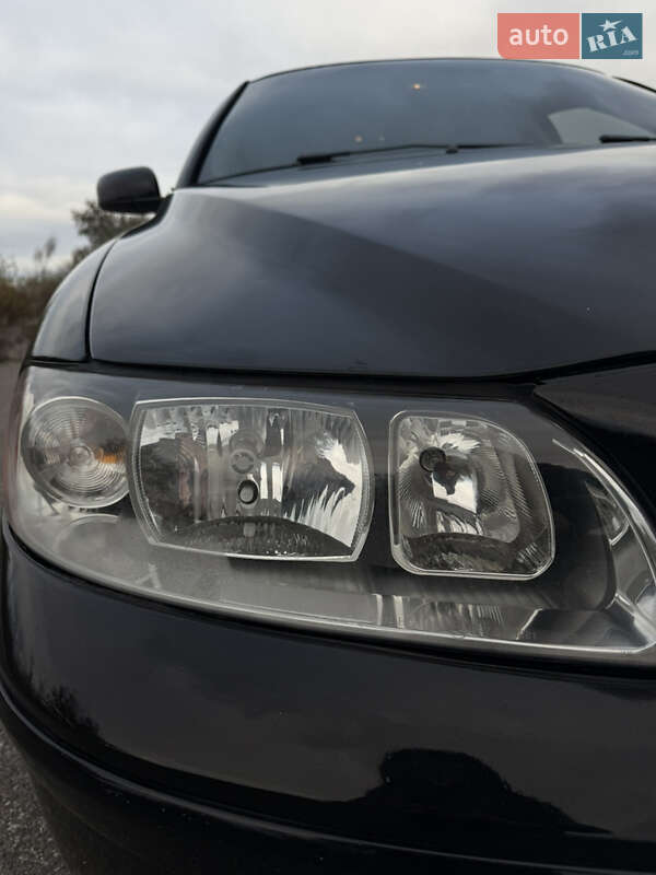 Седан Volvo S60 2005 в Одессе