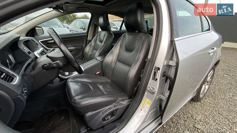 Седан Volvo S60 2013 в Луцке фото 44 Седан Volvo S60 2013 в Луцке