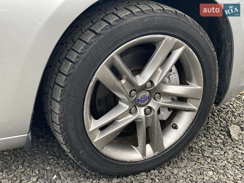 Седан Volvo S60 2013 в Луцке фото 63 Седан Volvo S60 2013 в Луцке