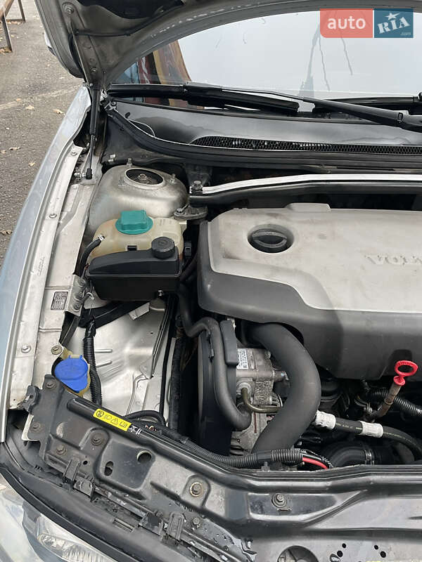 Седан Volvo S60 2006 в Киеве фото 14 Седан Volvo S60 2006 в Киеве