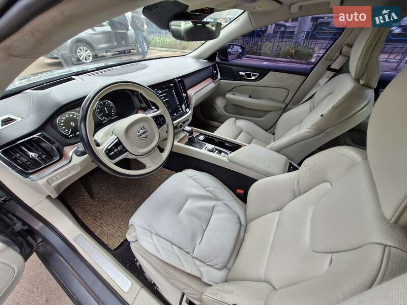Седан Volvo S60 2018 в Києві фото 8 Седан Volvo S60 2018 в Києві