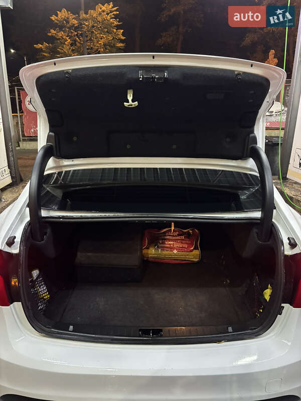 Седан Volvo S60 2012 в Беляевке фото 29 Седан Volvo S60 2012 в Беляевке