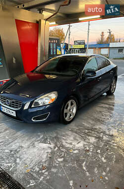 Седан Volvo S60 2012 в Борисполі
