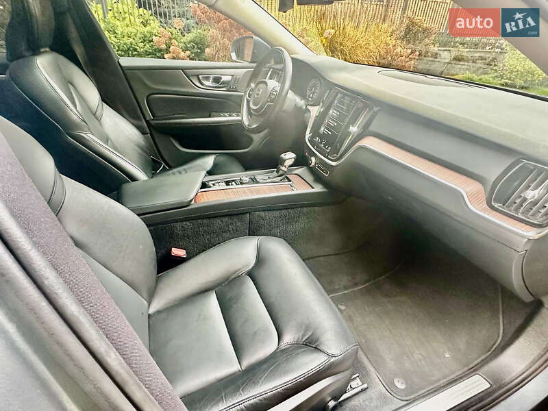 Седан Volvo S60 2019 в Києві фото 13 Седан Volvo S60 2019 в Києві