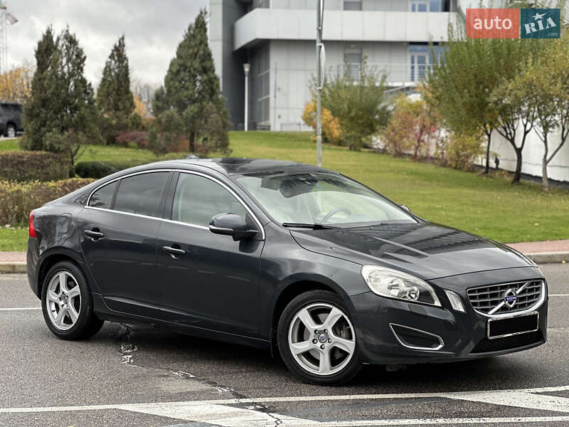 Седан Volvo S60 2012 в Киеве фото 9 Седан Volvo S60 2012 в Киеве